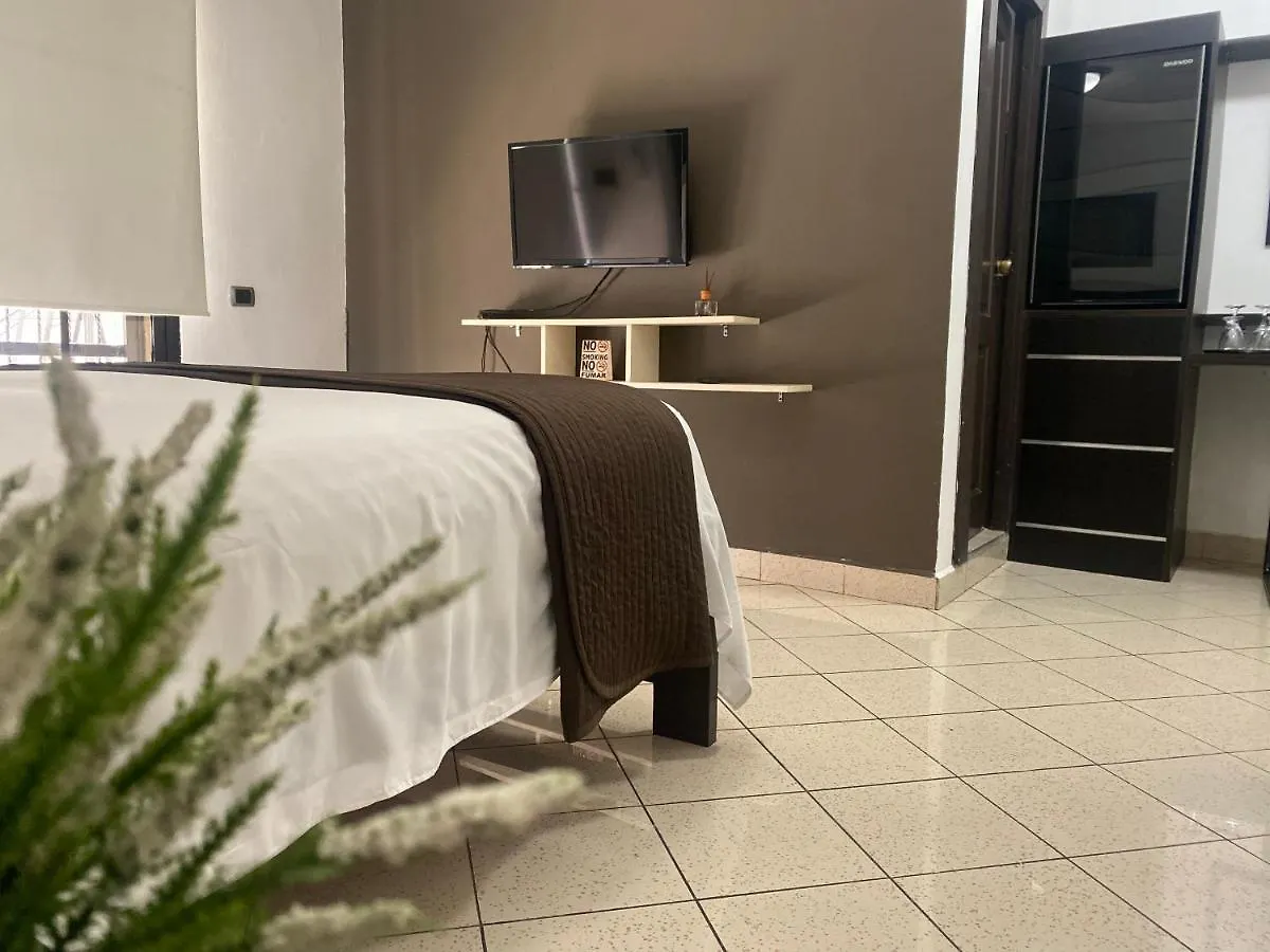 Ob Studios Aparthotel