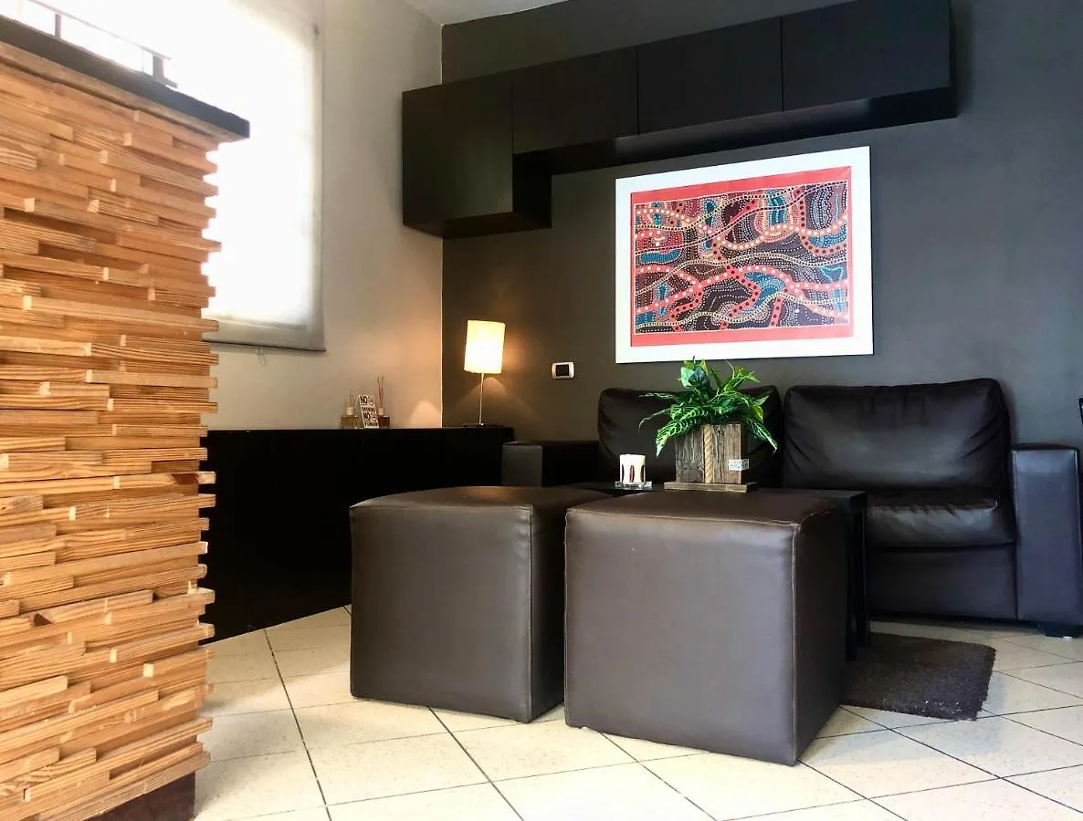 Ob Studios 2*, Santo Domingo